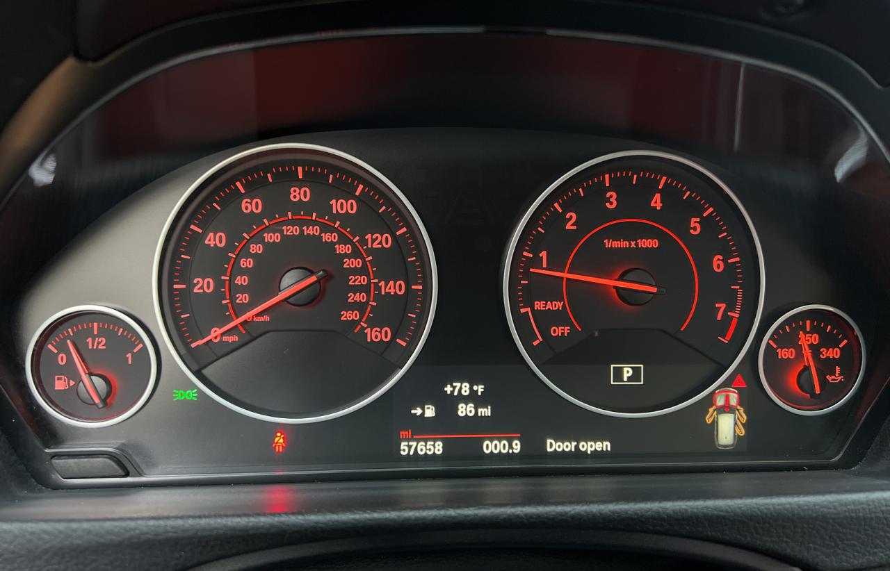 Photo 8 from auction – 2017 BMW 330 XI with VIN WBA8K3C50HK679142