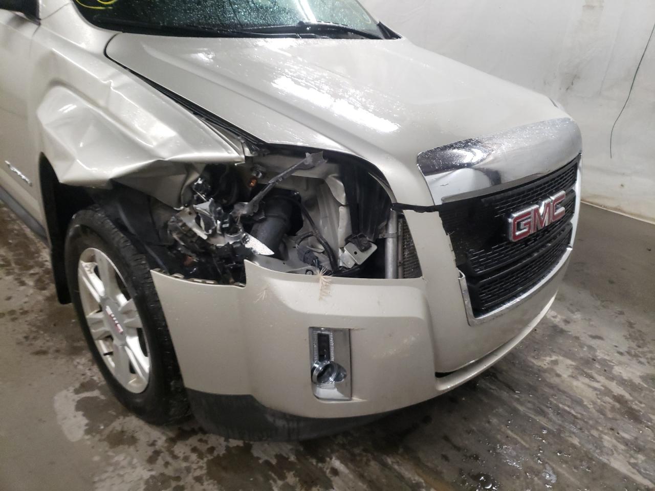 Photo 9 from auction – 2015 GMC TERRAIN SL with VIN 2GKFLVEK0F6354193
