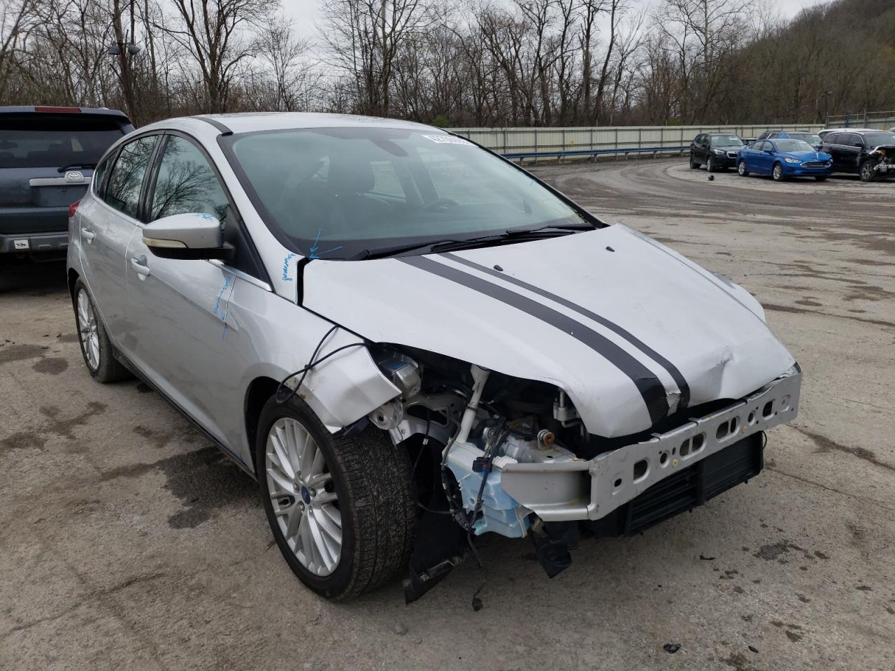 FORD FOCUS SEL 2012 with VIN 1FAHP3M24CL408814 - Photo from auction