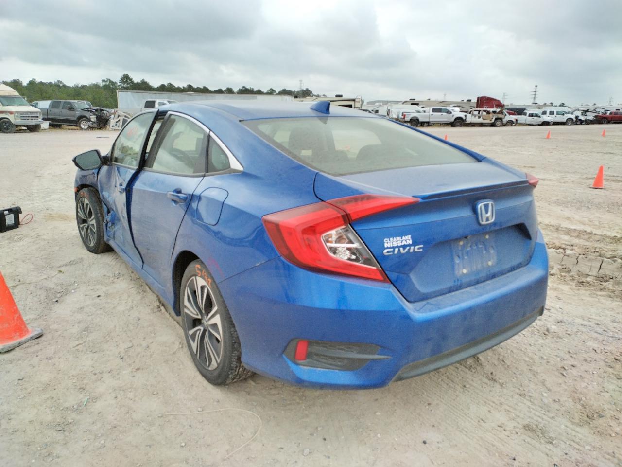 Photo 3 from auction – 2018 HONDA CIVIC EXL with VIN JHMFC1F75JX012292