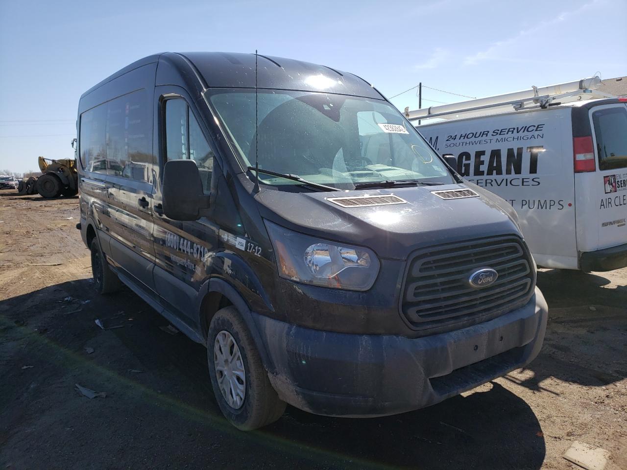 FORD TRANSIT T- 2017 with VIN 1FTYR2CM2HKB46340 - Photo from auction