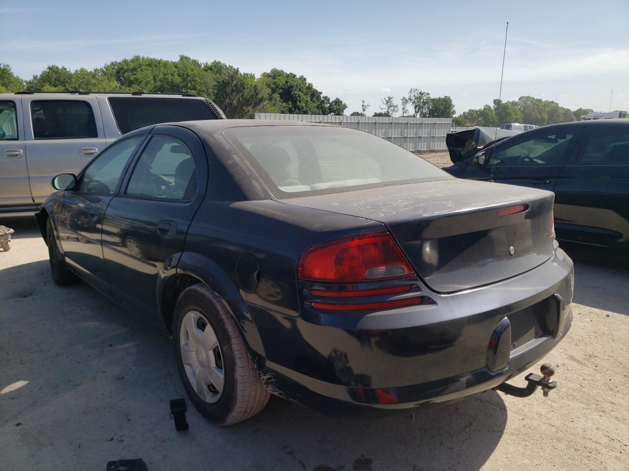 Photo 3 from auction – 2004 DODGE STRATUS SE with VIN 1B3EL36T94N333646