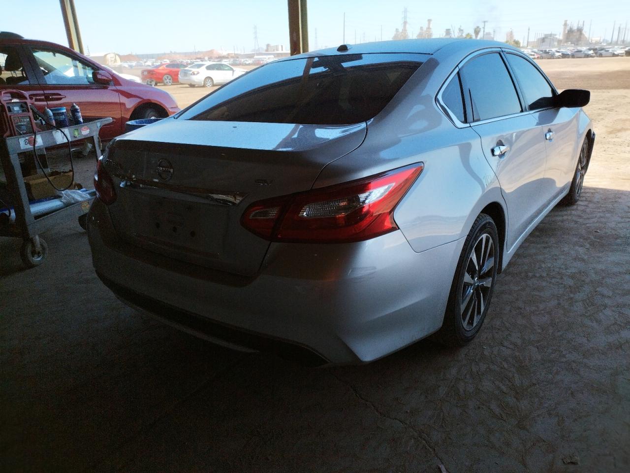 Photo 4 from auction – 2017 NISSAN ALTIMA 2.5 with VIN 1N4AL3AP1HC289818