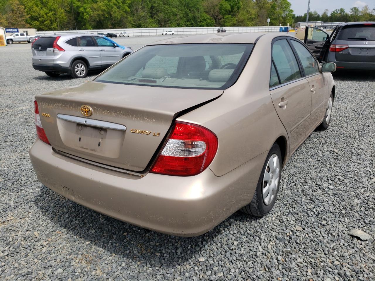 Photo 4 from auction – 2002 TOYOTA CAMRY LE with VIN 4T1BE32K72U595902