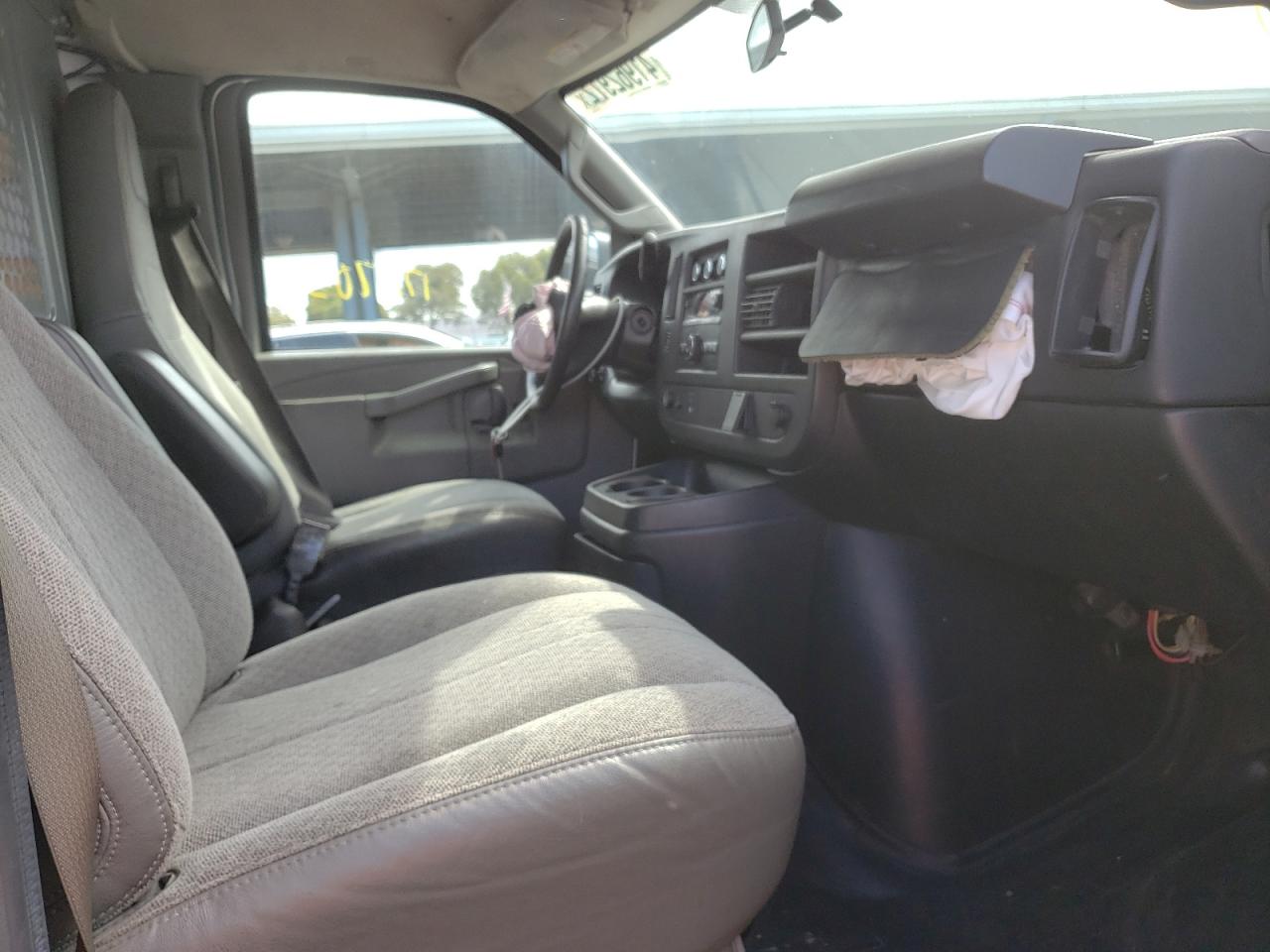 Photo 5 from auction – 2016 GMC SAVANA G25 with VIN 1GTW7AFF4G1178196