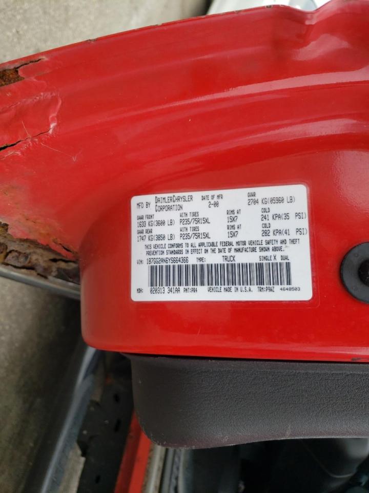 Photo 10 from auction – 2000 DODGE DAKOTA QUA with VIN 1B7GG2AN6YS664366