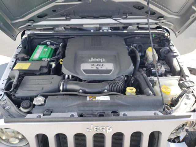 Photo 7 from auction – 2013 JEEP WRANGLER U with VIN 1C4BJWDG5DL685973