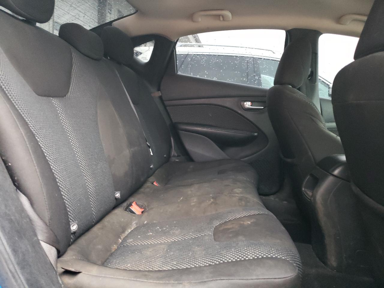 Photo 6 from auction – 2016 DODGE DART SE with VIN 1C3CDFAA4GD578461
