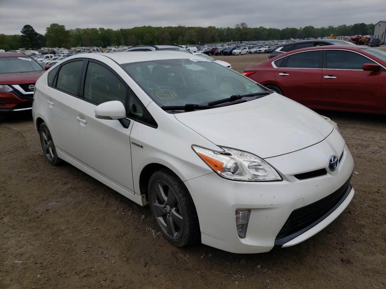 TOYOTA PRIUS 2015 with VIN JTDKN3DU5F0415543 - Photo from auction
