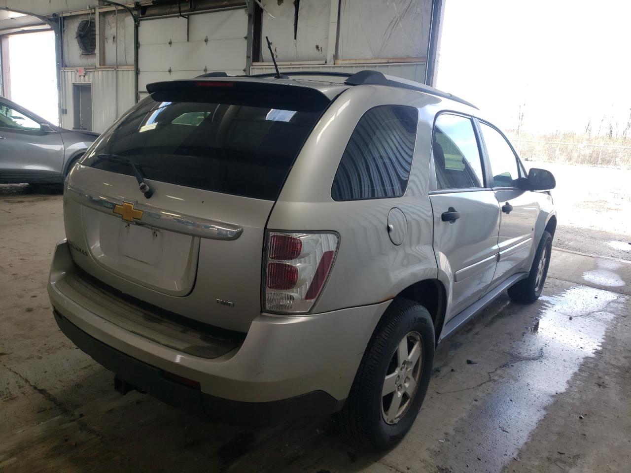 Photo 4 from auction – 2007 CHEVROLET EQUINOX LS with VIN 2CNDL23F276023927