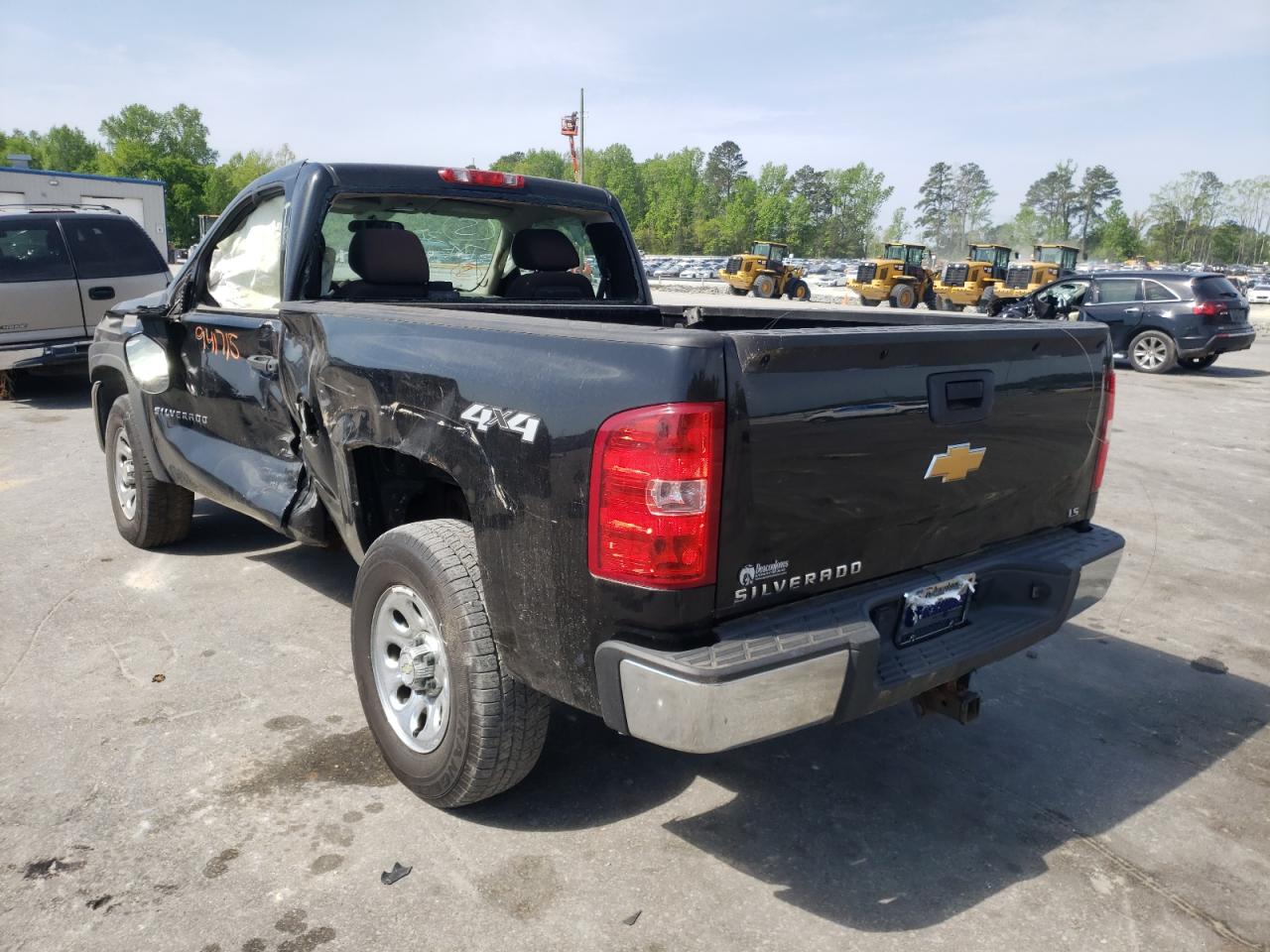 Photo 3 from auction – 2012 CHEVROLET SILVERADO with VIN 1GCNKPEA6CZ340148