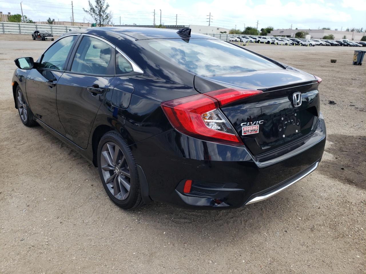 Photo 3 from auction – 2021 HONDA CIVIC EX with VIN 19XFC1F33ME009703