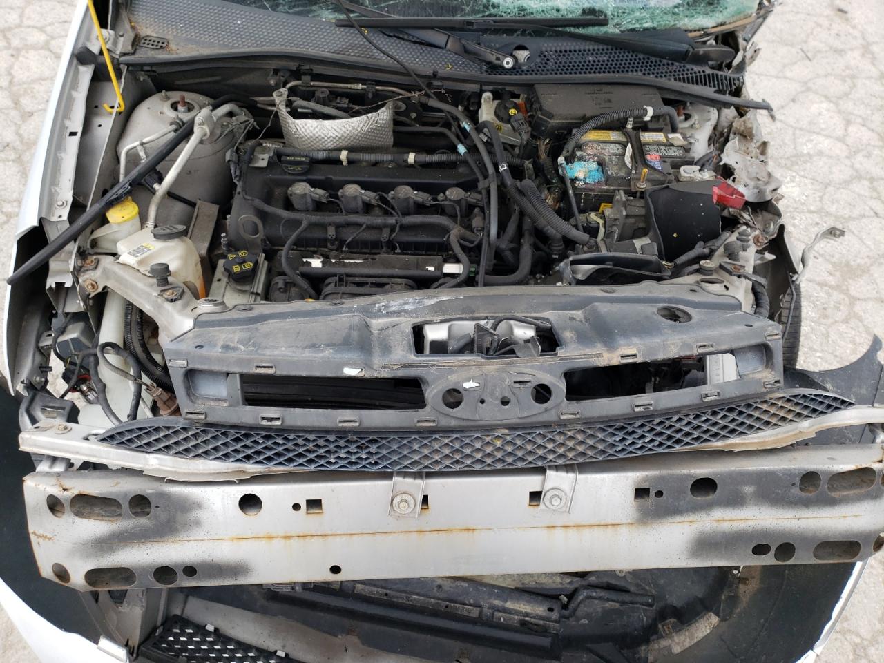 Photo 7 from auction – 2011 FORD FOCUS SES with VIN 1FAHP3GN8BW136528