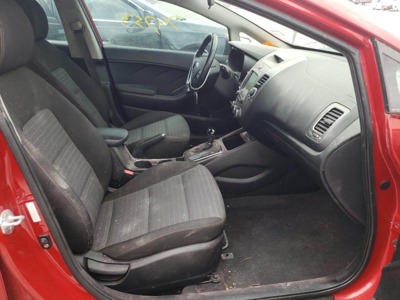 Photo 5 from auction – 2017 KIA FORTE LX with VIN 3KPFL4A73HE116249