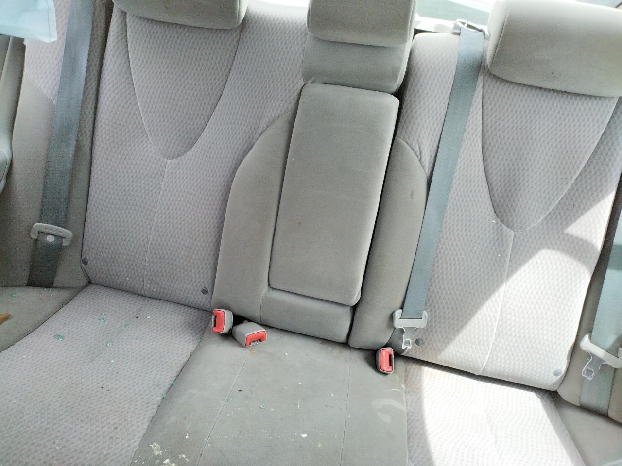 Photo 6 from auction – 2010 TOYOTA CAMRY BASE with VIN 4T1BF3EK3AU571944