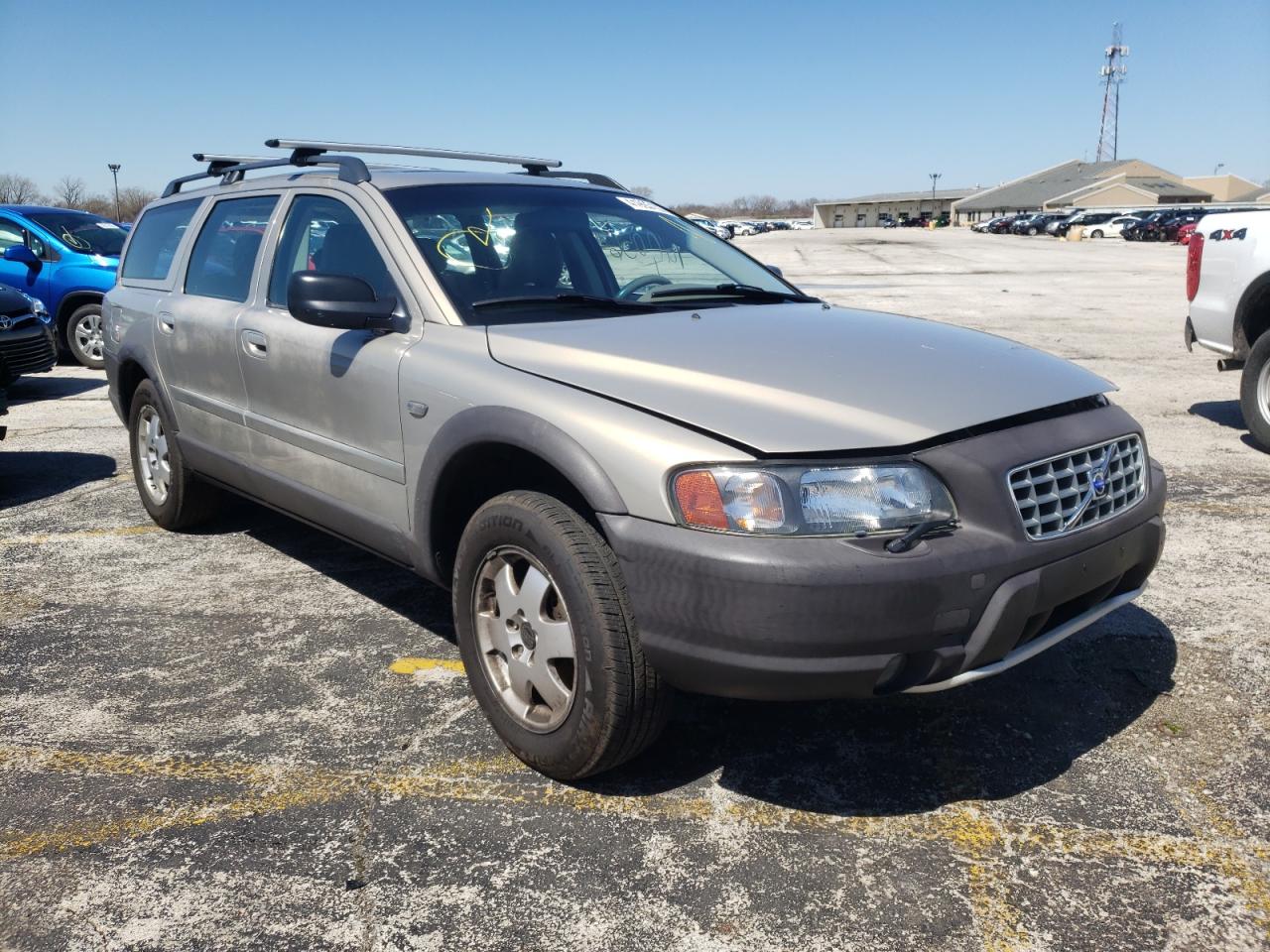 VOLVO V70 2002 con VIN YV1SZ58D621066935 - Foto de la subasta