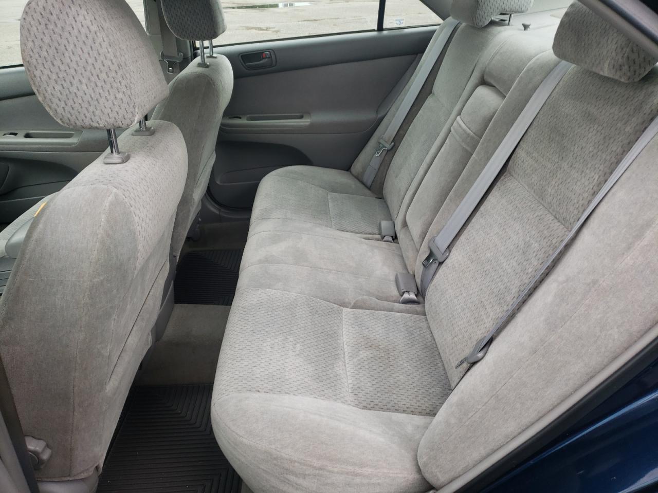 Photo 6 from auction – 2003 TOYOTA CAMRY LE with VIN 4T1BE32K43U252871
