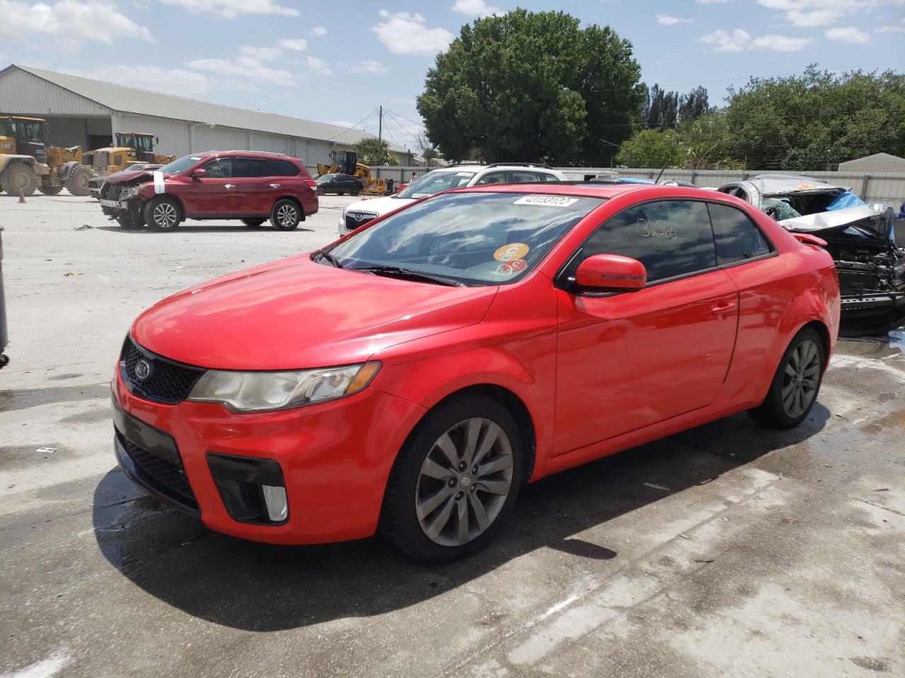 Photo 2 from auction – 2013 KIA FORTE SX with VIN KNAFW6A34D5695142