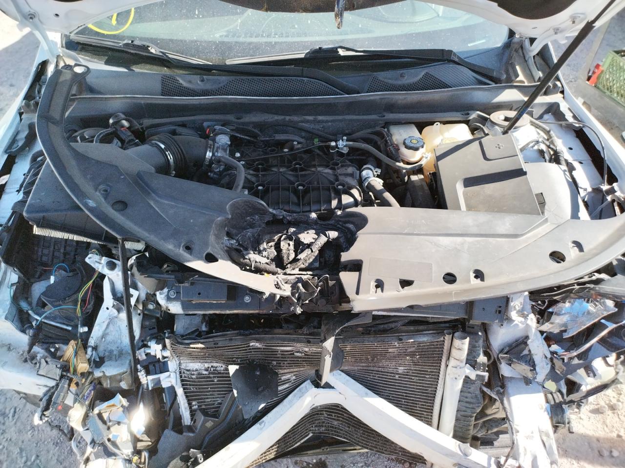 Photo 7 from auction – 2017 CHEVROLET IMPALA LT with VIN 2G1105S38H9140381