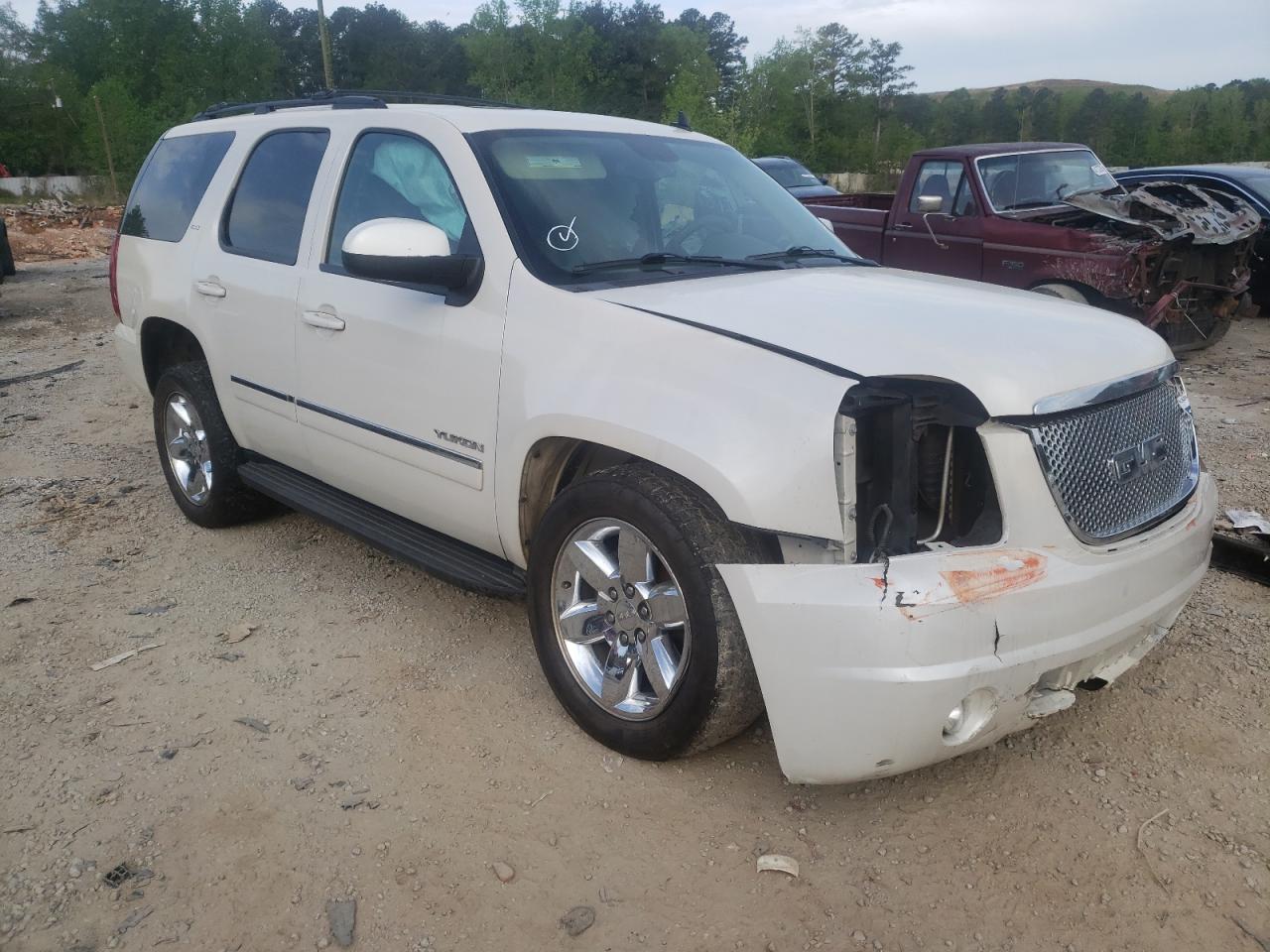 Photo 1 from auction – 2011 GMC YUKON SLT with VIN 1GKS1CE00BR385563