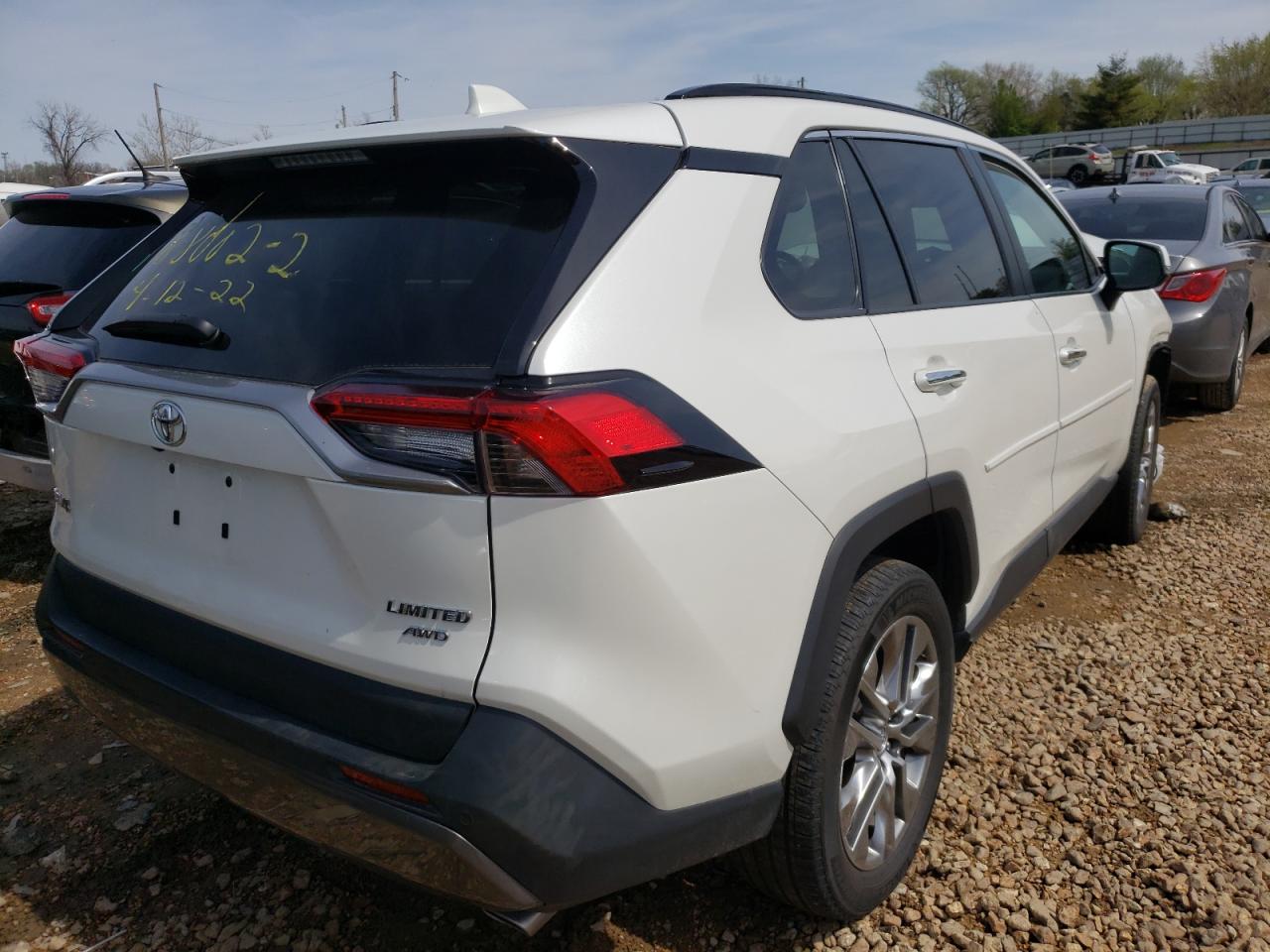 Photo 4 from auction – 2020 TOYOTA RAV4 LIMIT with VIN 2T3N1RFV8LW100440