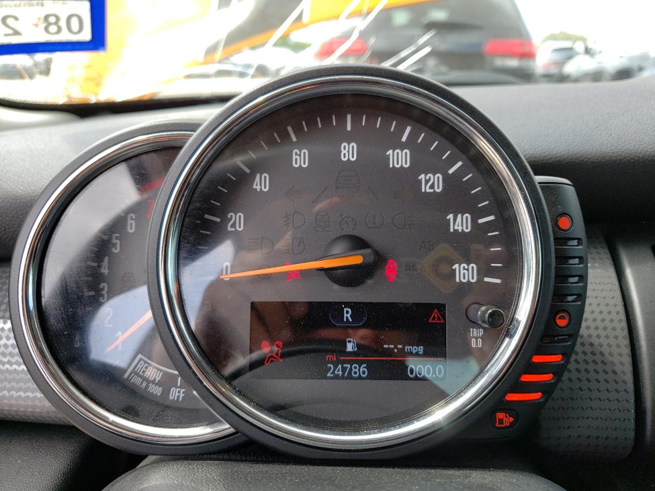 Photo 8 from auction – 2017 MINI COOPER with VIN WMWXP5C32H3C64358