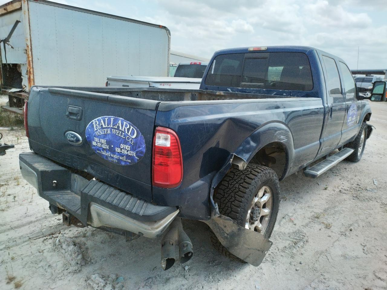 Photo 4 from auction – 2011 FORD F350 SUPER with VIN 1FT8W3BT5BEC16362