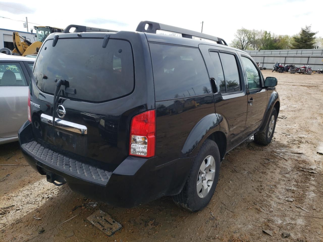 Photo 4 from auction – 2012 NISSAN PATHFINDER with VIN 5N1AR1NB5CC608914