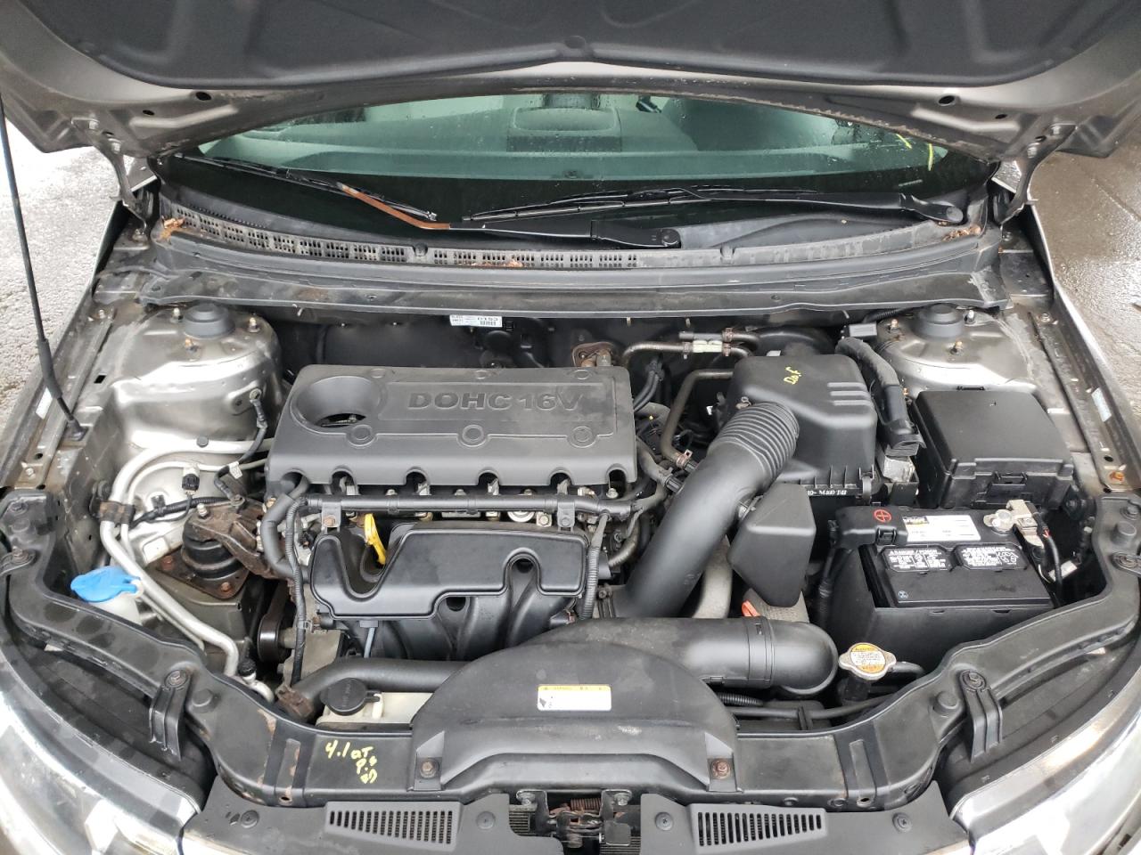 Photo 7 from auction – 2010 KIA FORTE EX with VIN KNAFU4A23A5261369