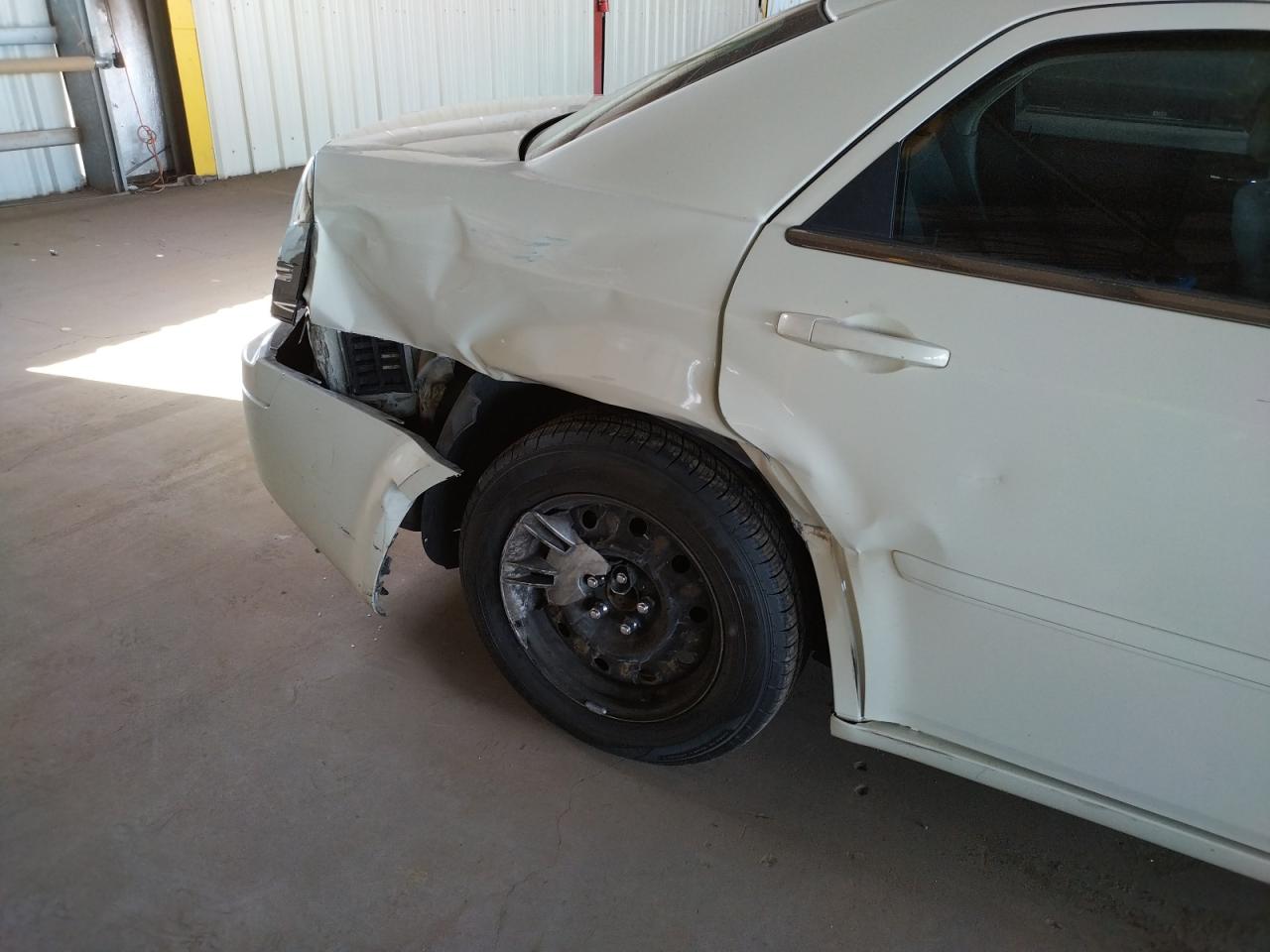 Photo 10 from auction – 2006 CHRYSLER 300 with VIN 2C3KA43R46H212755