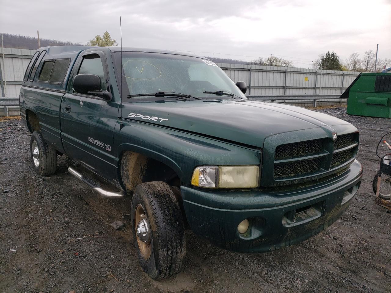DODGE RAM 2500 2000 with VIN 3B7KF26Z6YM220387 - Photo from auction