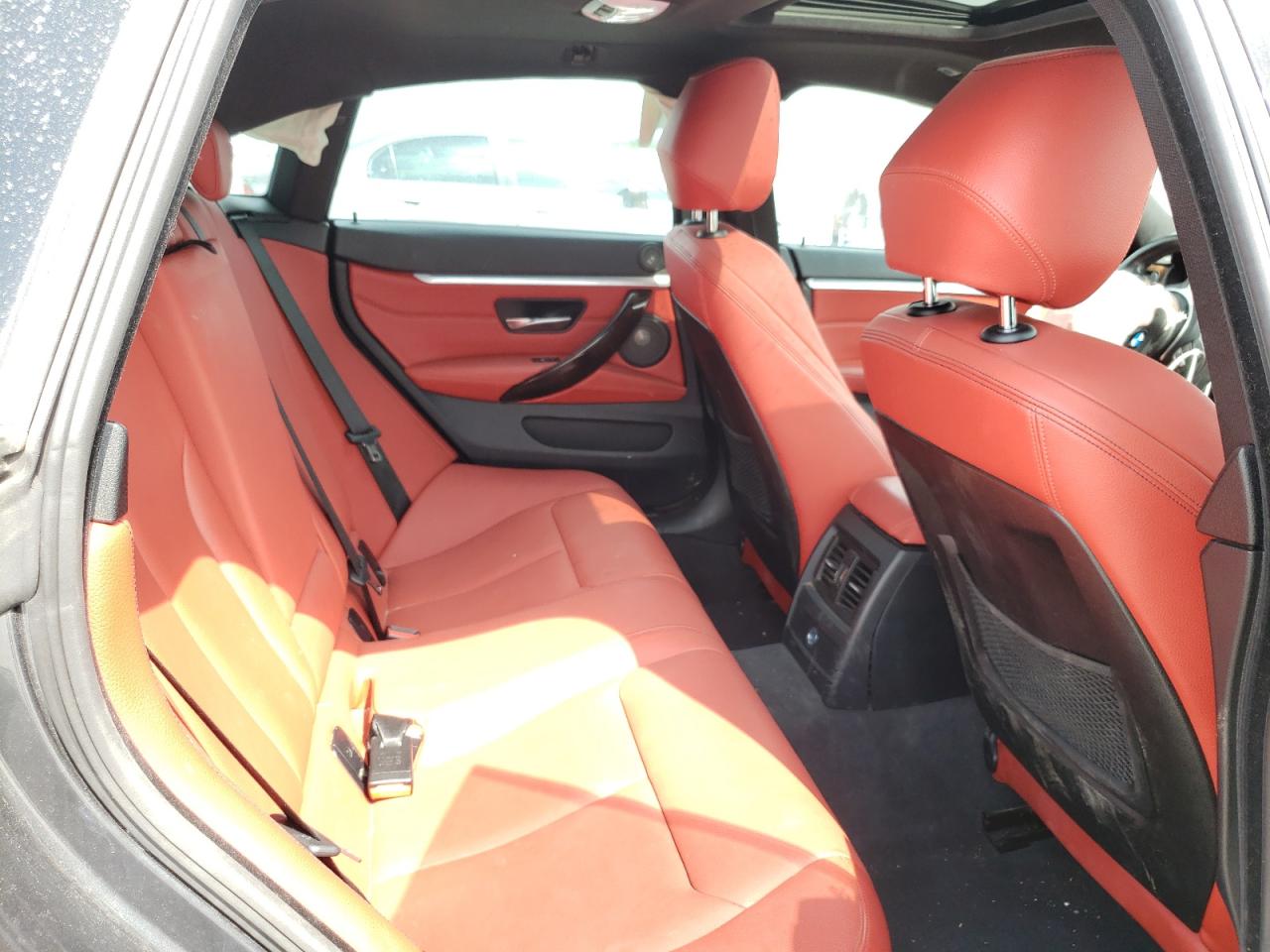 Photo 6 from auction – 2015 BMW 428 I GRAN with VIN WBA4A5C50FD410573