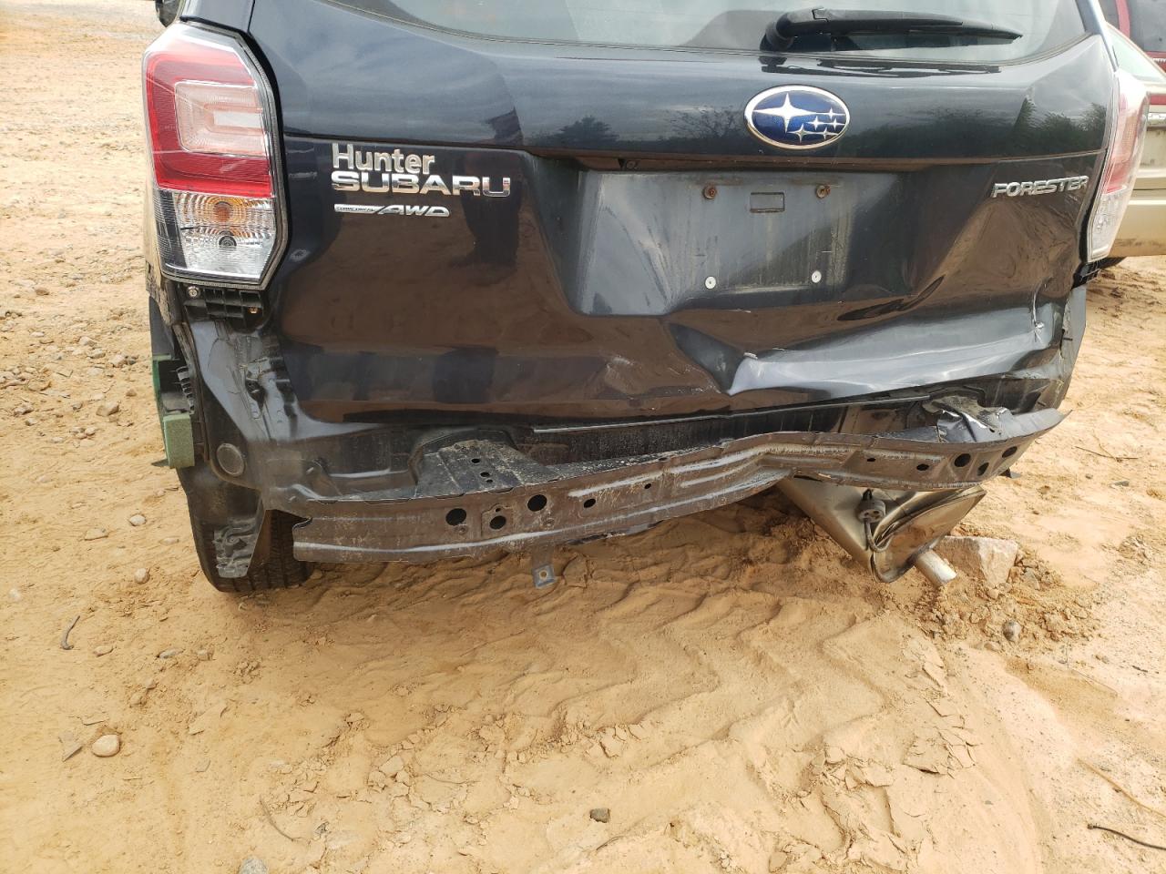 Photo 9 from auction – 2018 SUBARU FORESTER 2 with VIN JF2SJABC4JH569618