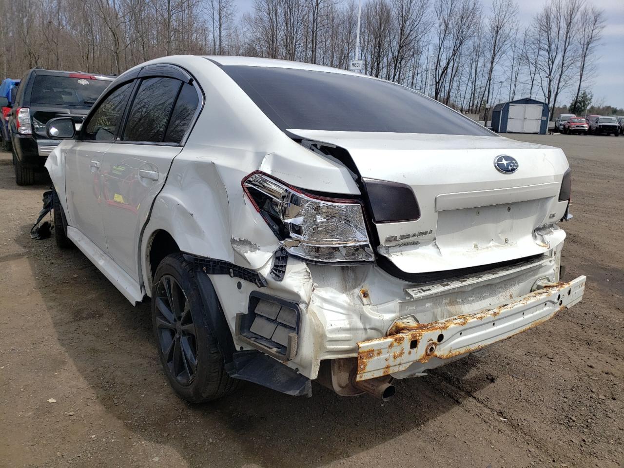 Photo 3 from auction – 2014 SUBARU LEGACY 2.5 with VIN 4S3BMBA62E3003225