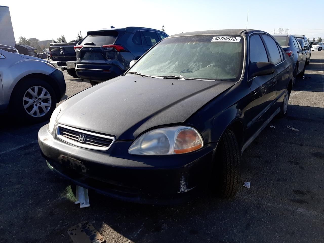 Photo 2 from auction – 1996 HONDA CIVIC with VIN 1HGEJ6604TL044360