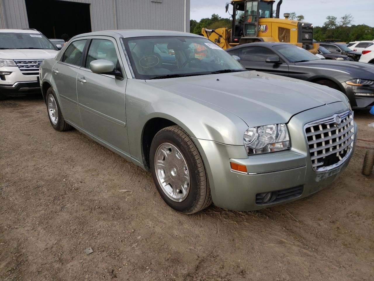 CHRYSLER 300 TOURIN 2005 with VIN 2C3JA53G45H175270 - Photo from auction