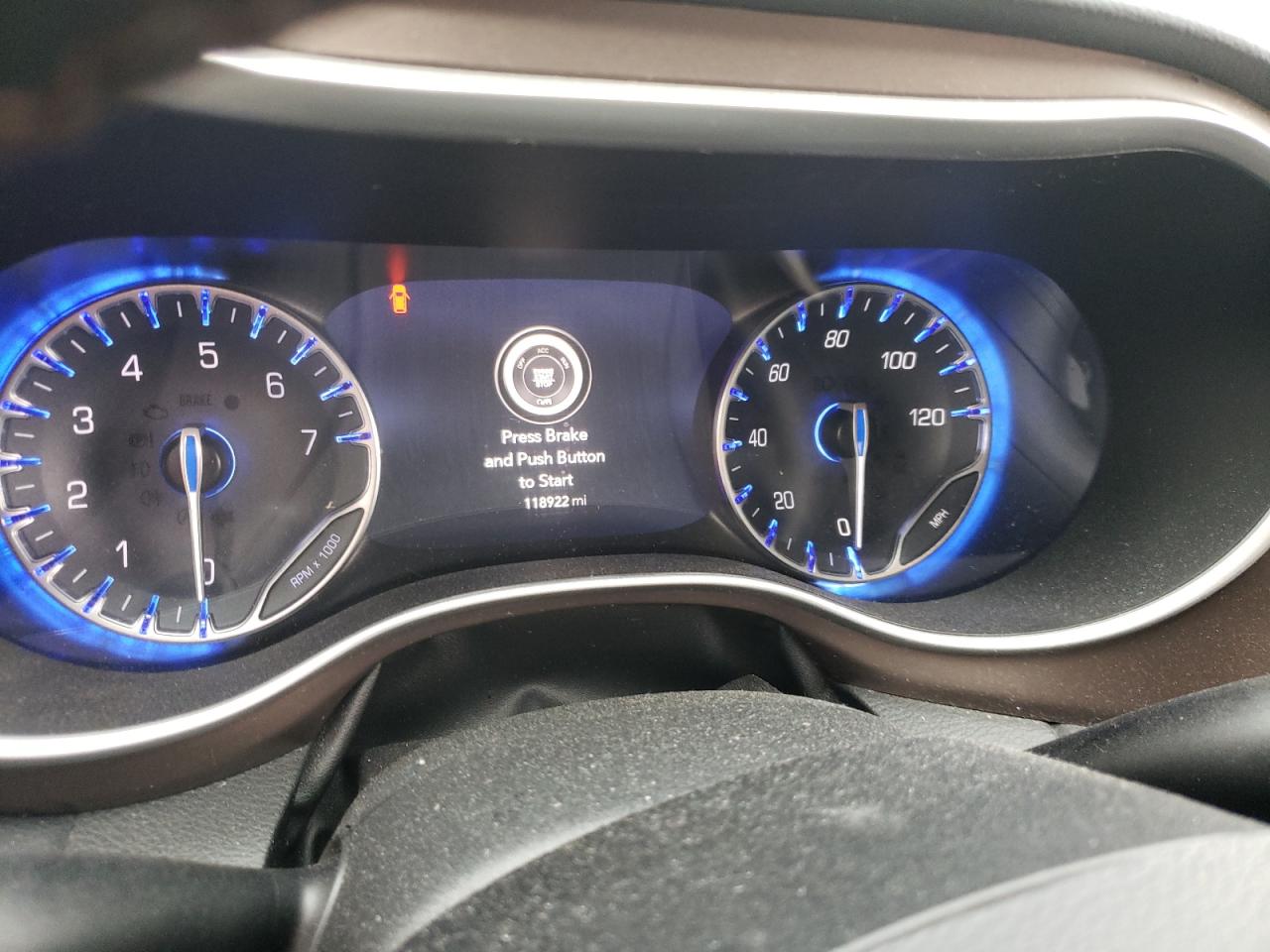 Photo 8 from auction – 2019 CHRYSLER PACIFICA T with VIN 2C4RC1BG8KR666188