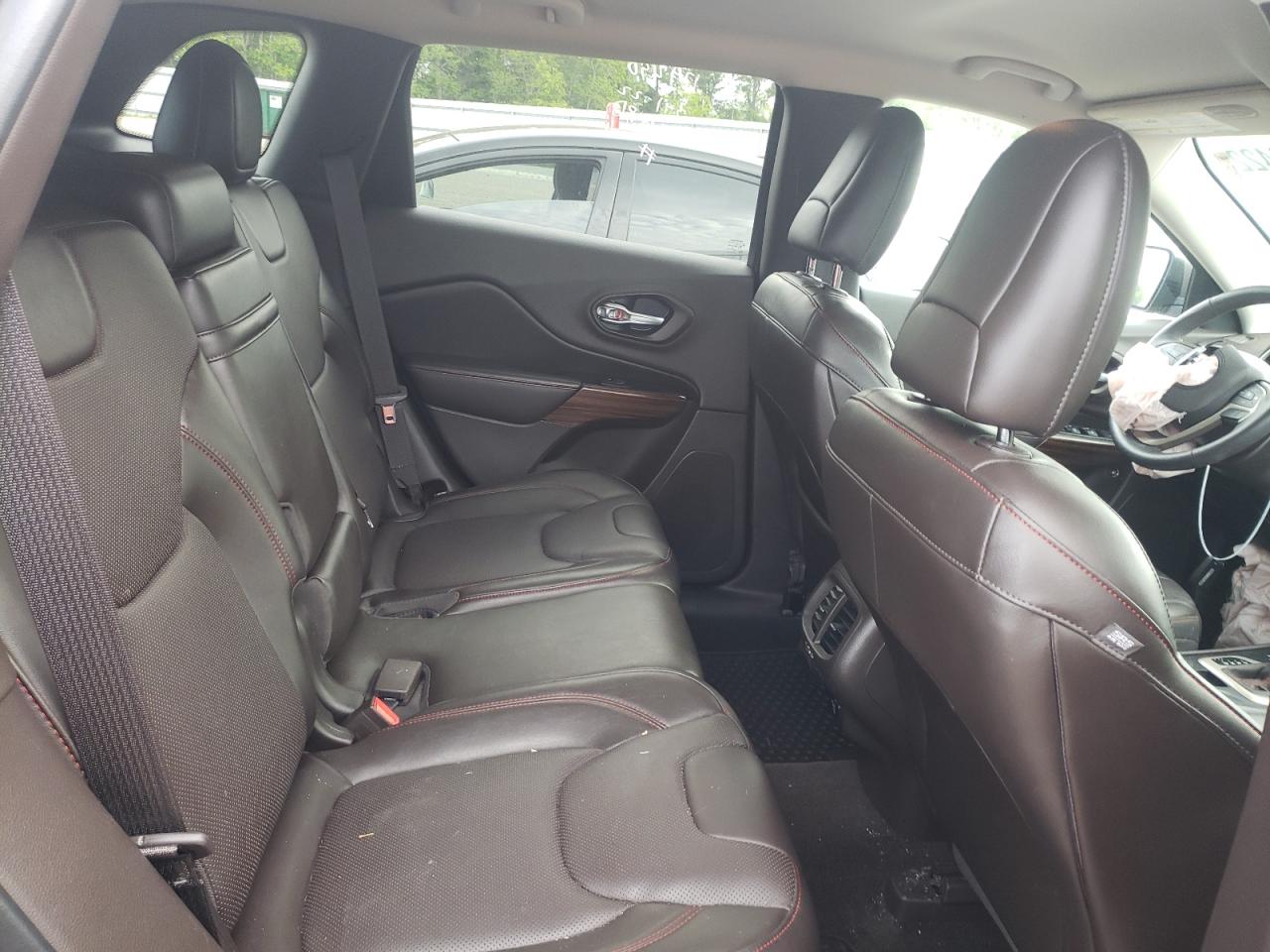 Photo 6 from auction – 2015 JEEP CHEROKEE T with VIN 1C4PJMBS5FW779371