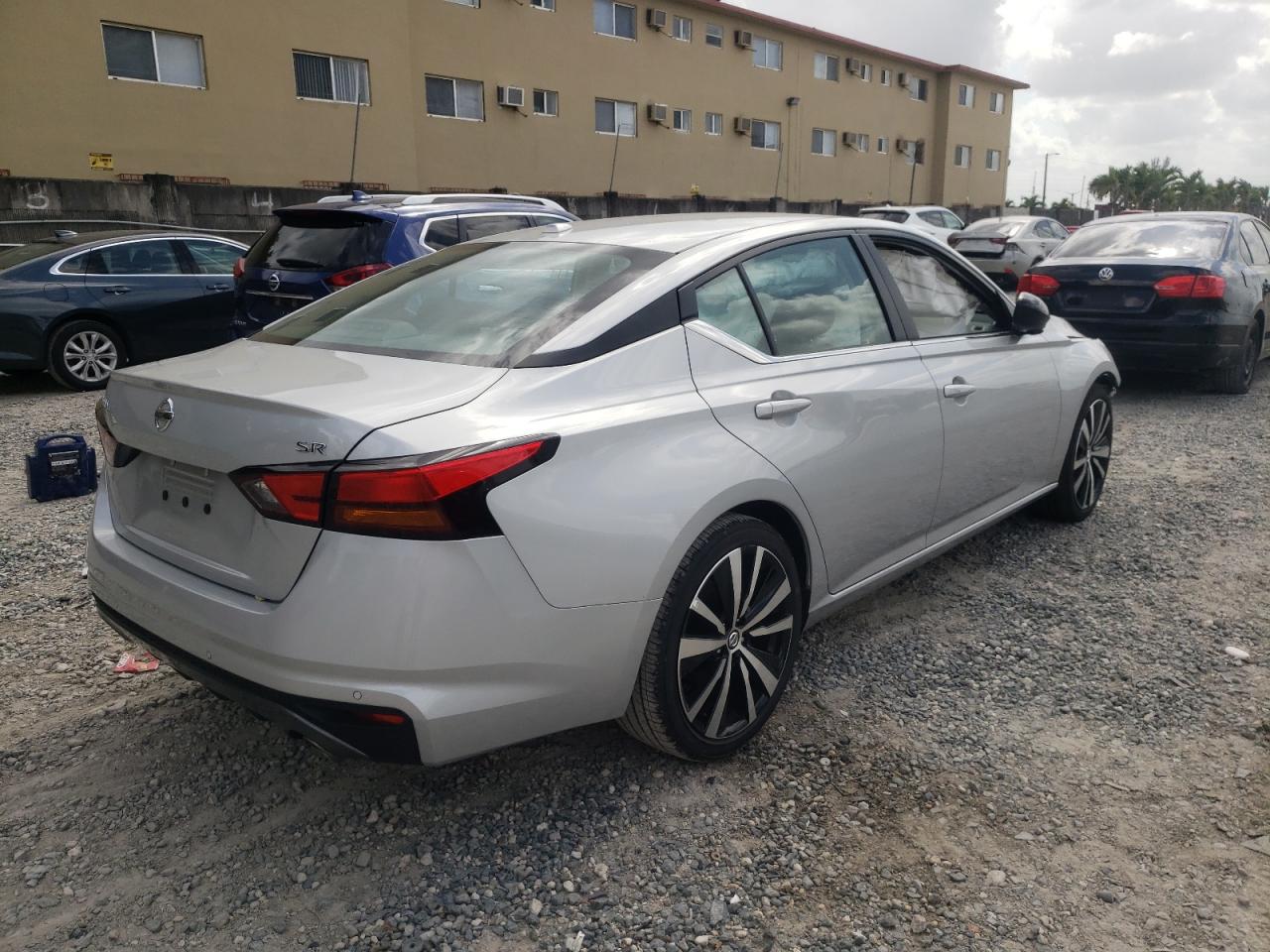 Photo 4 from auction – 2022 NISSAN ALTIMA with VIN 1N4BL4CV8NN308466