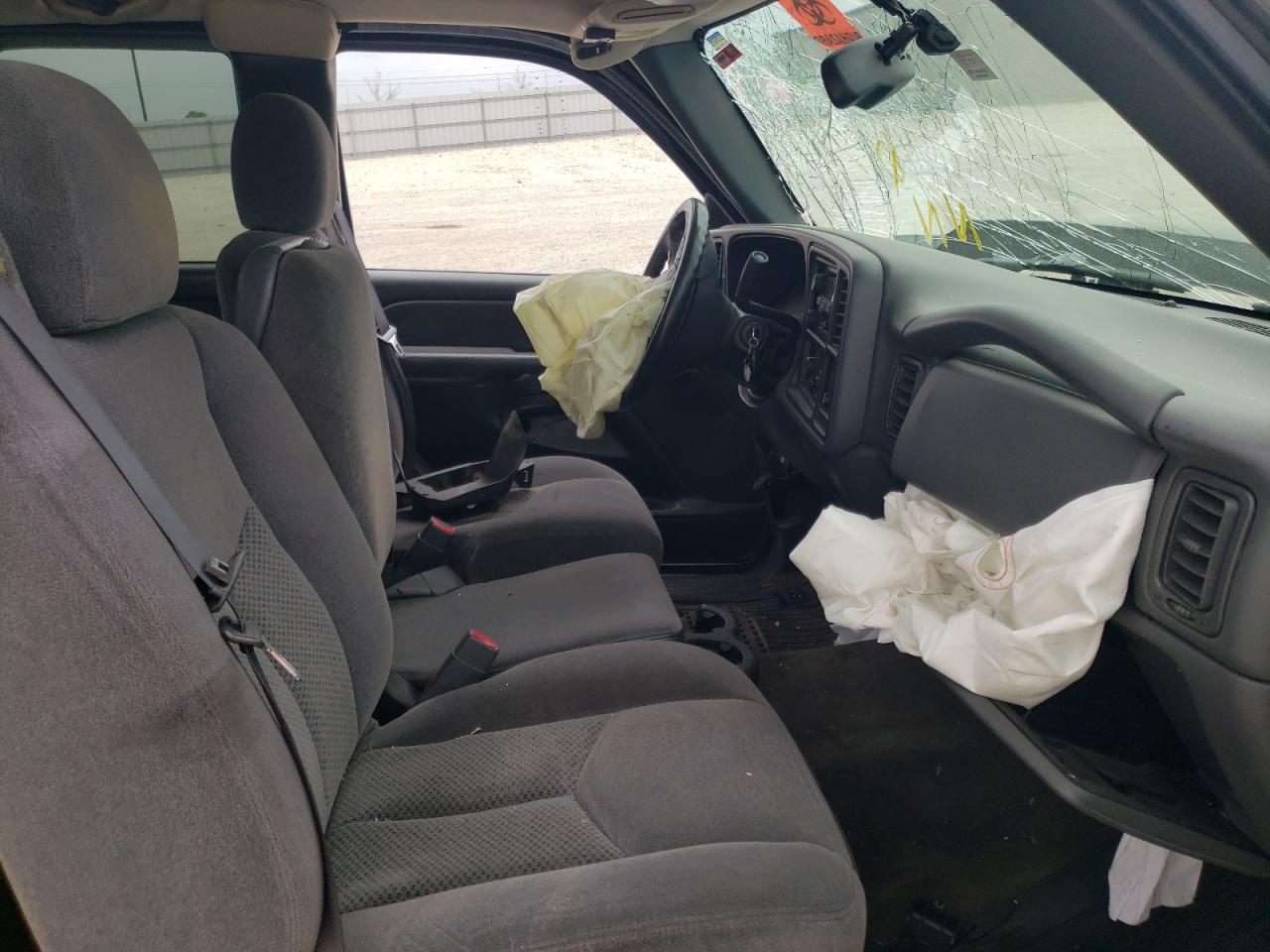 Photo 5 from auction – 2006 CHEVROLET SILVERADO with VIN 2GCEC19T161309196