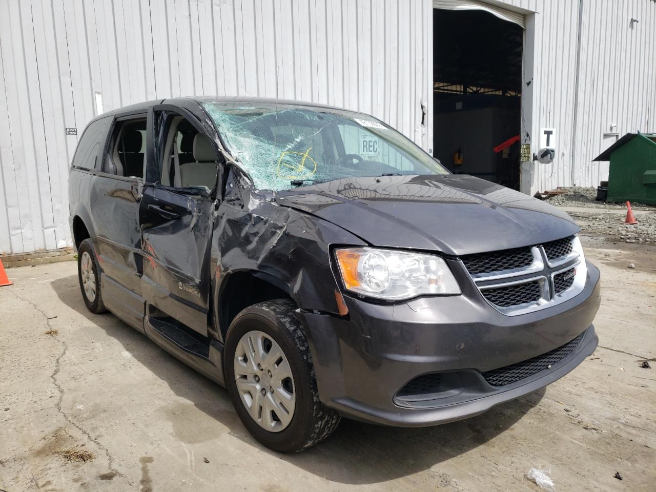 DODGE GRAND CARA 2016 with VIN 2C4RDGBG9GR385735 - Photo from auction
