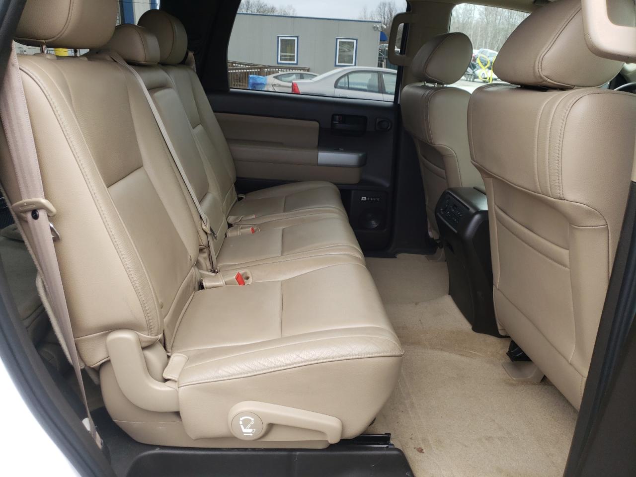 Photo 6 from auction – 2008 TOYOTA SEQUOIA with VIN 5TDBY64AX8S017047