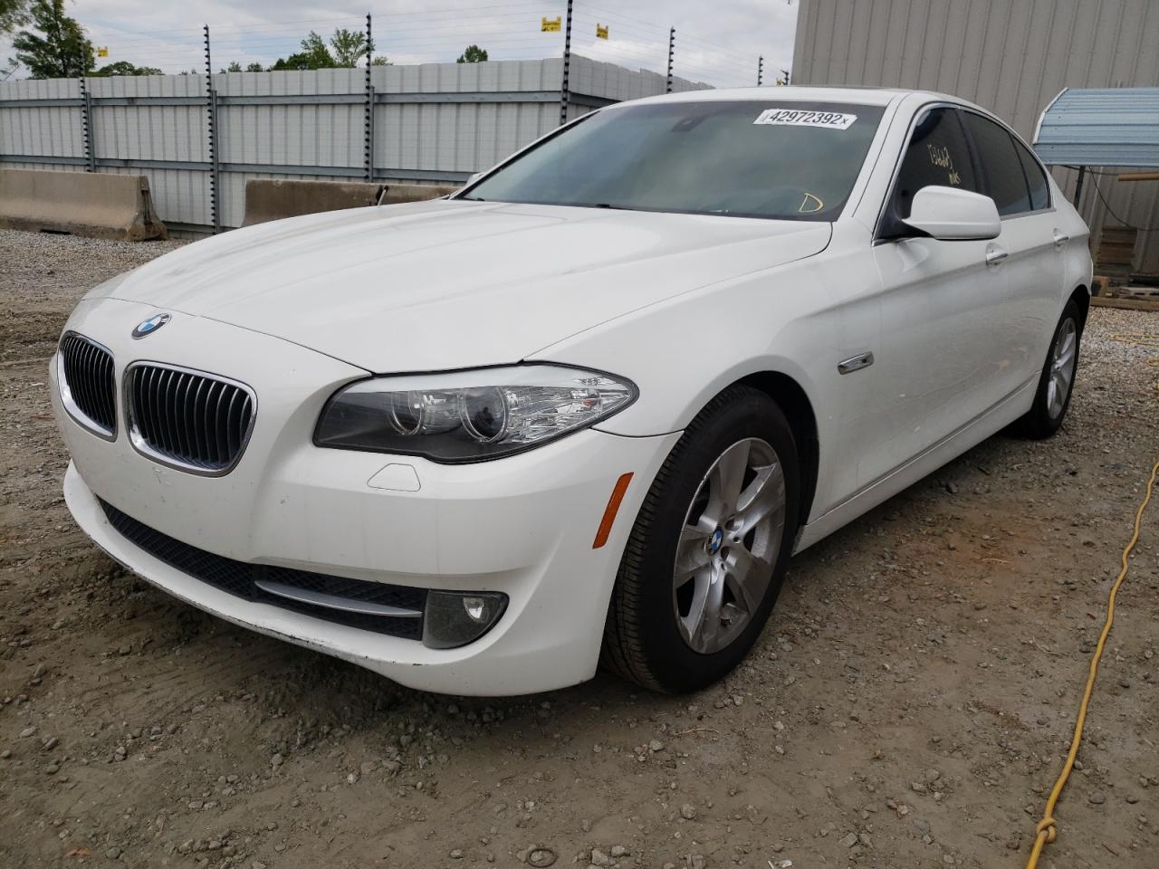 Photo 2 from auction – 2011 BMW 528 I with VIN WBAFR1C53BC741965