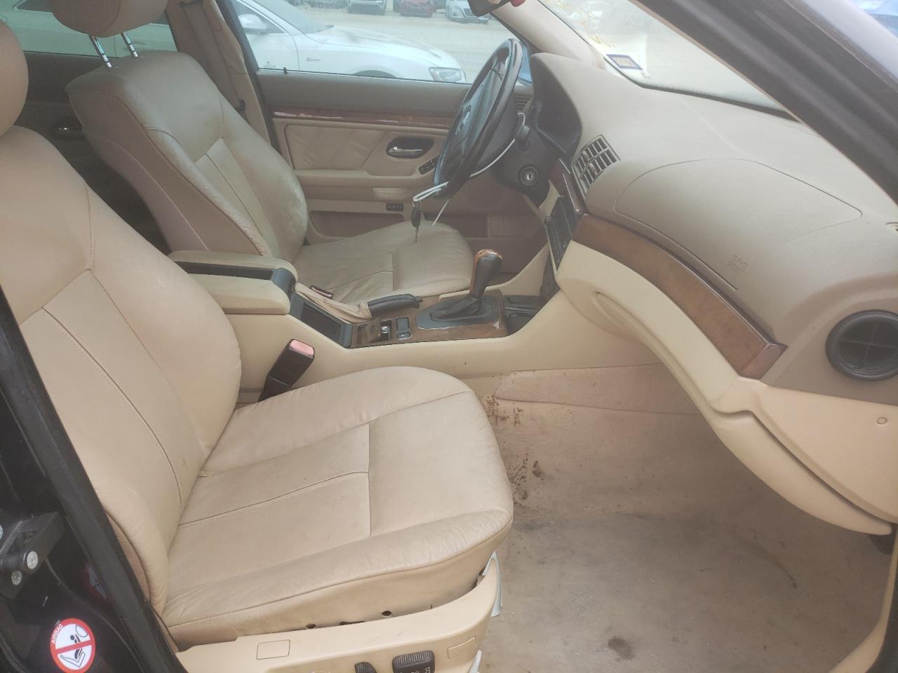 Photo 5 from auction – 2001 BMW 530 I AUTO with VIN WBADT63401CF04302