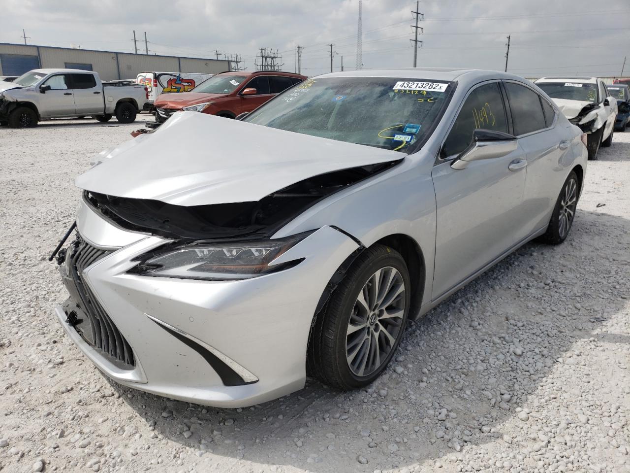 Photo 2 from auction – 2019 LEXUS ES 350 with VIN 58ABZ1B15KU036129