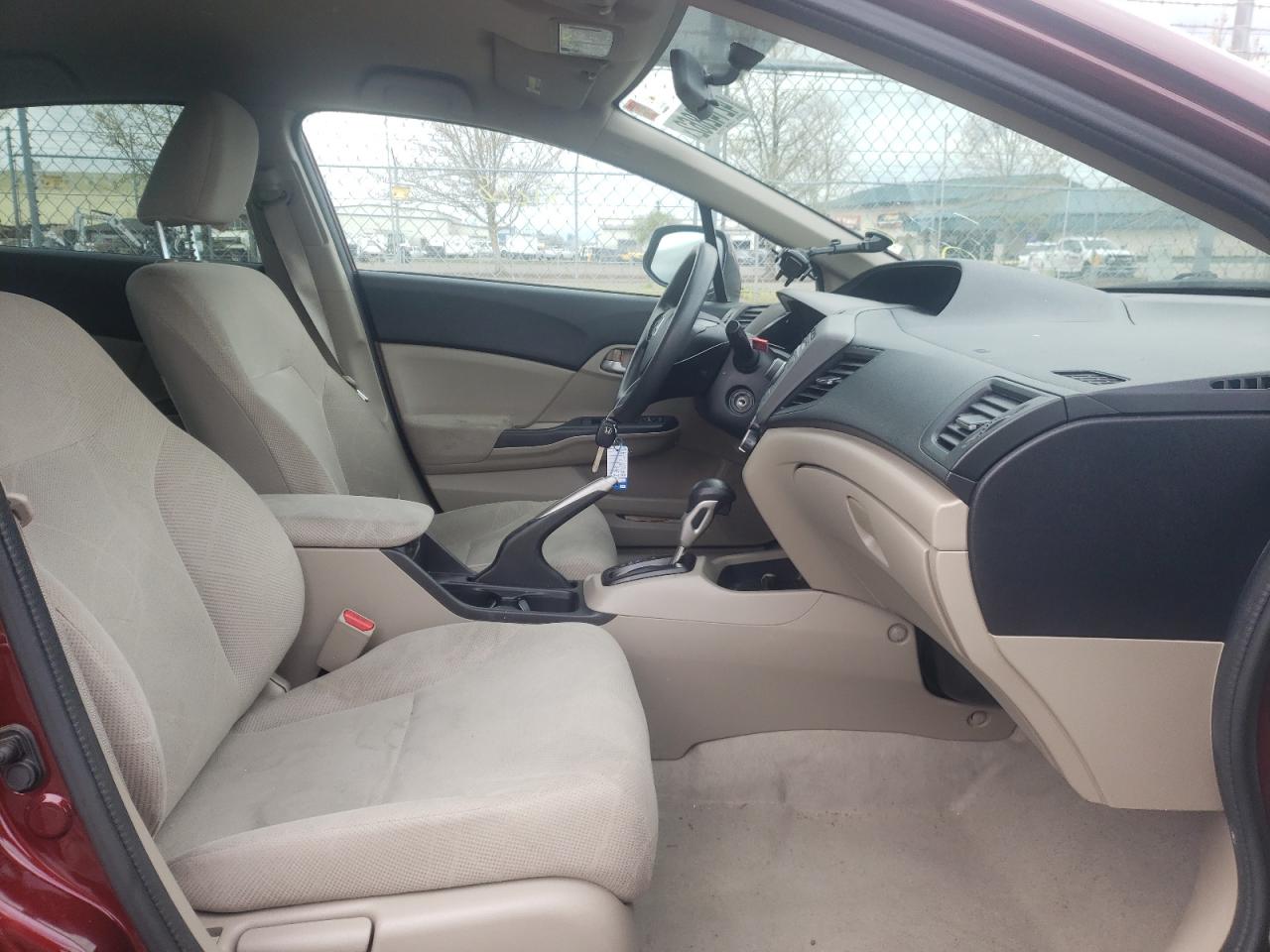 Photo 5 from auction – 2012 HONDA CIVIC LX with VIN 2HGFB2F50CH560007