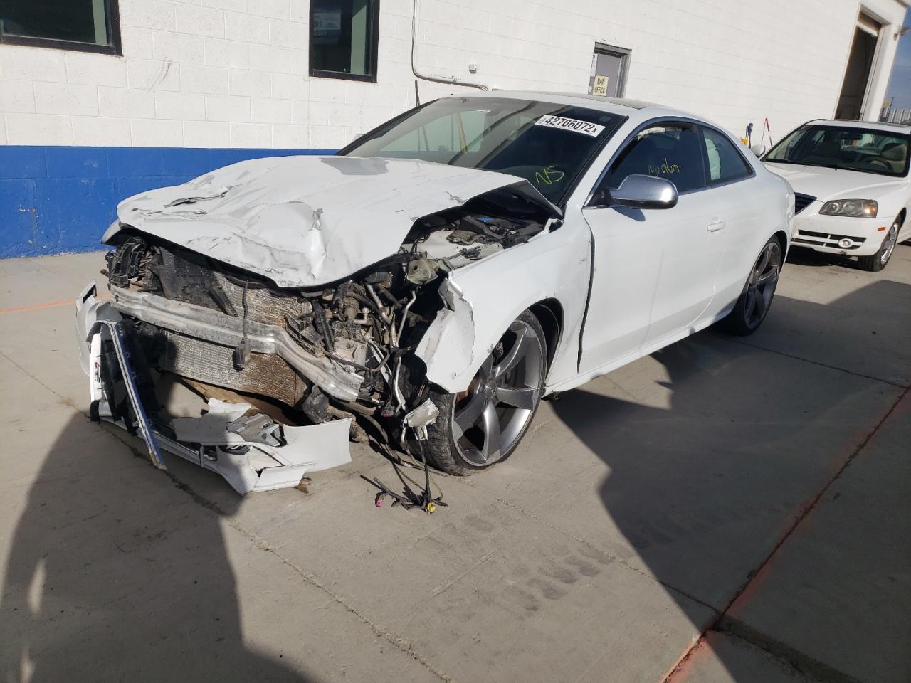 Photo 2 from auction – 2014 AUDI S5 PREMIUM with VIN WAUCGAFR5EA006668