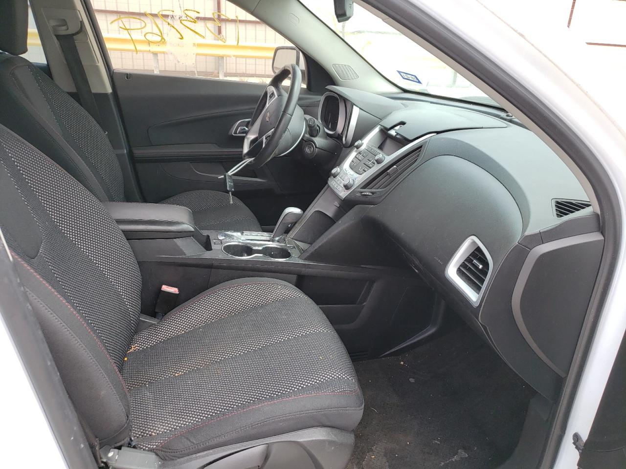Photo 5 from auction – 2011 CHEVROLET EQUINOX LT with VIN 2GNALDEC0B1267756