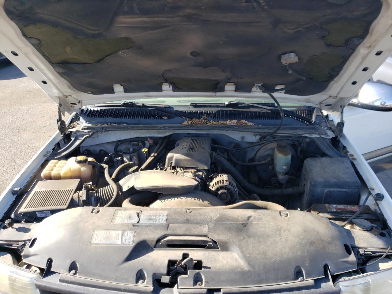 Photo 7 from auction – 2000 CHEVROLET SILVERADO with VIN 2GCEK19T9Y1382743