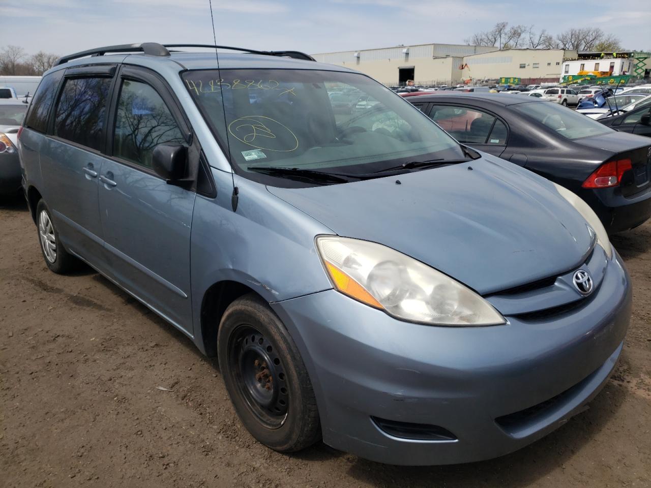 TOYOTA SIENNA CE 2007 with VIN 5TDZK23C57S010677 - Photo from auction